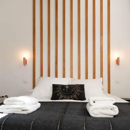 Stunning Near Canal St Martin - Divine Moon Parigi